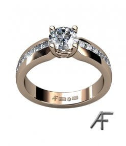 ring 18 k med diamant 0.70 ct