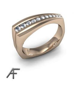 designad vigselring diamanter