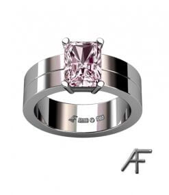 enstensring med morganit