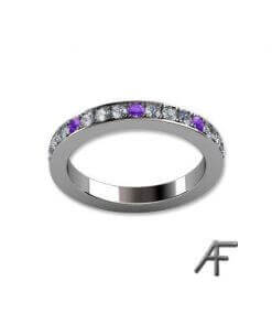 alliansring vitguld med lila diamanter