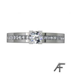 amor vitguldsring med diamanter